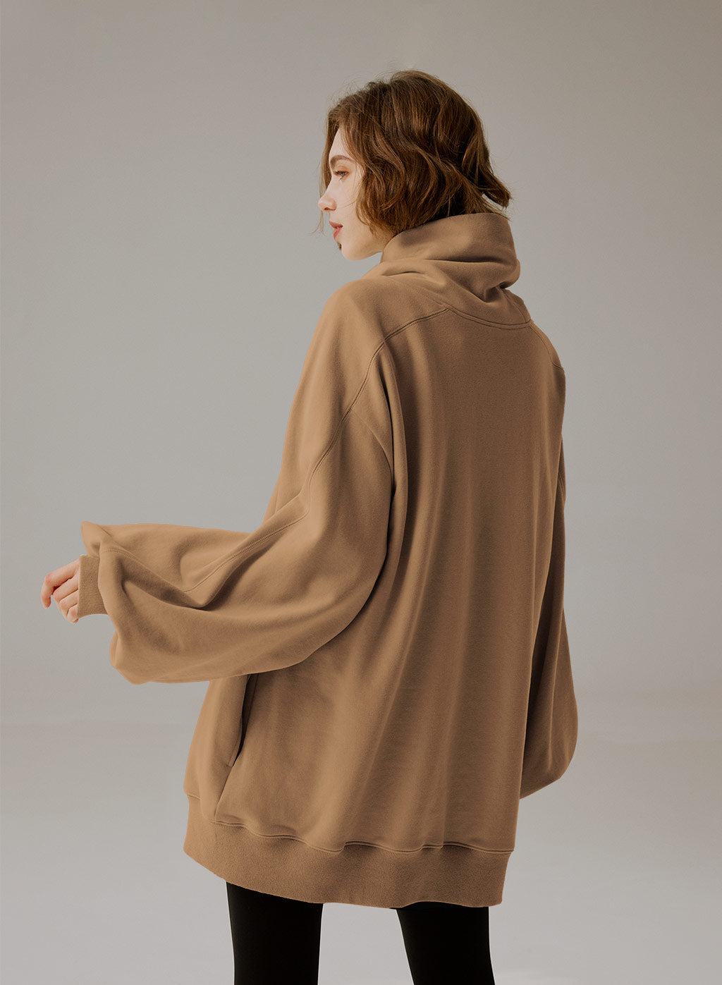 Oversized sweatshirt med rullkrage - Elegant komfort 