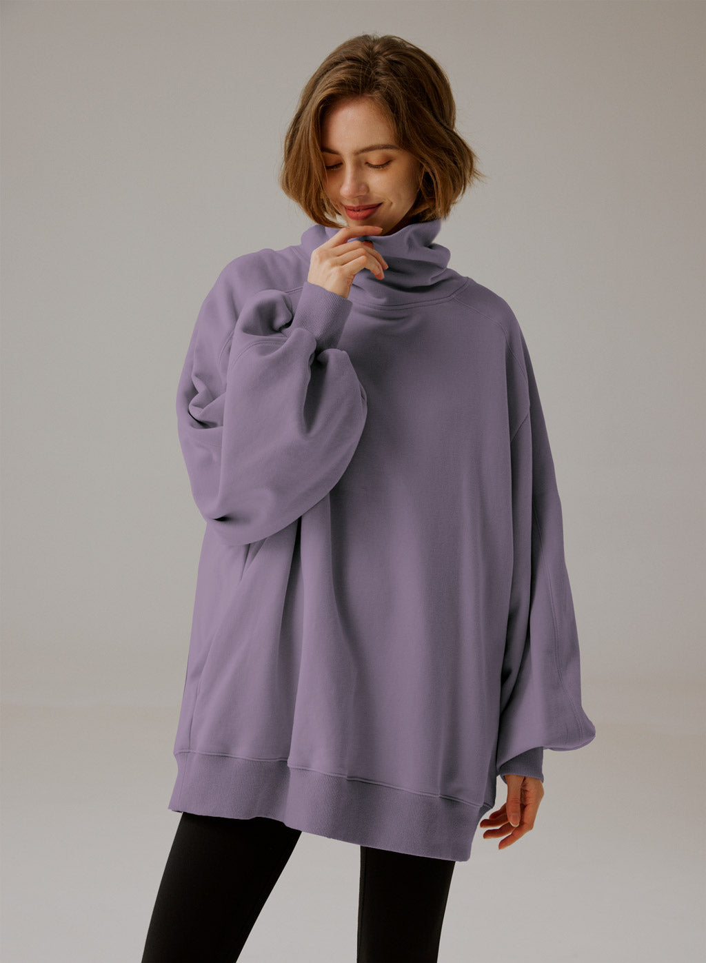 Oversized sweatshirt med rullkrage - Elegant komfort 